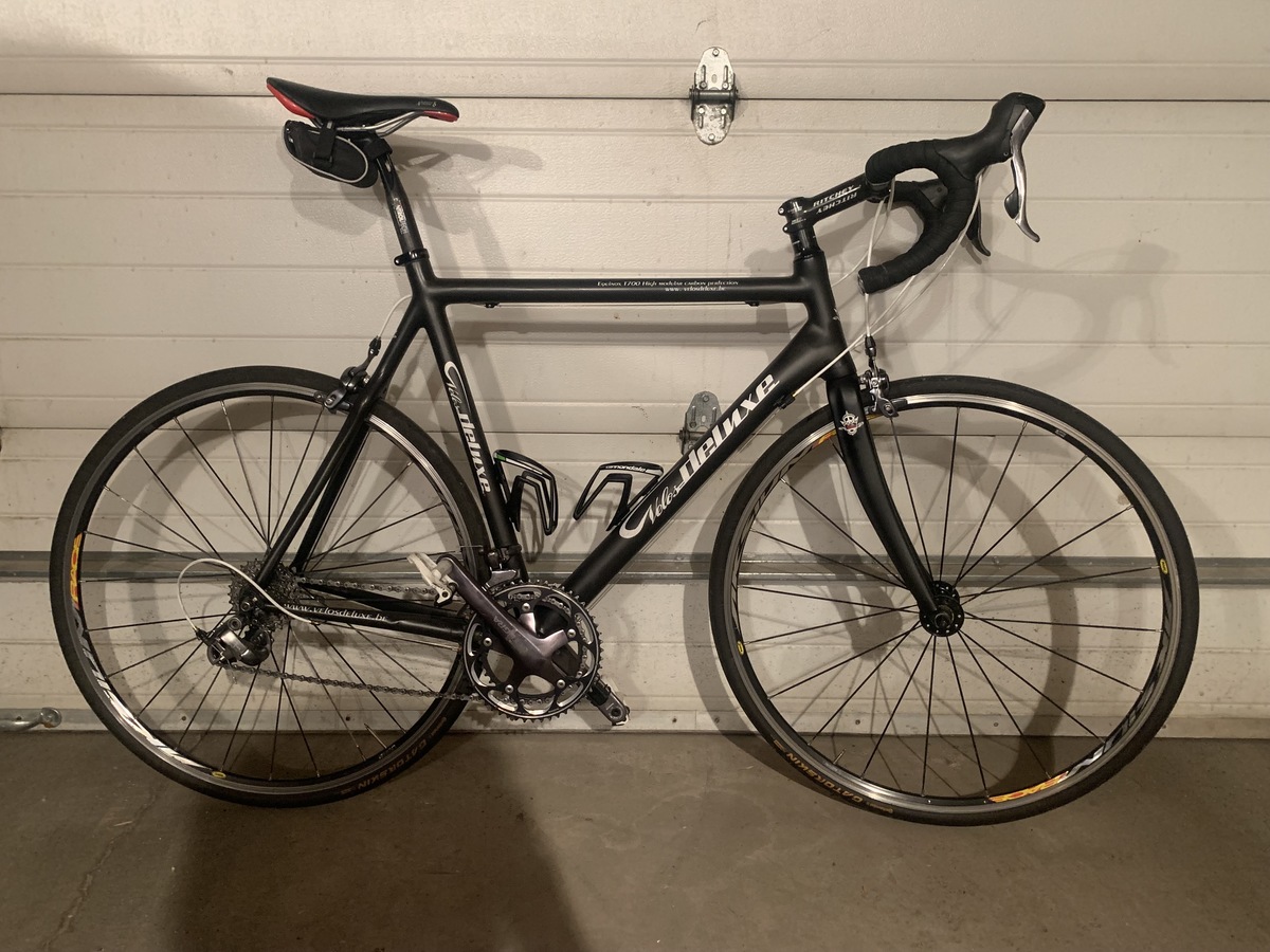 2013 Velos Deluxe Equinox T700 High Modular Carbon Perf...