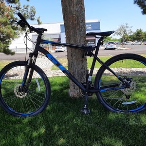 2020 GT Bicycles Aggressor Pro Black and Blue