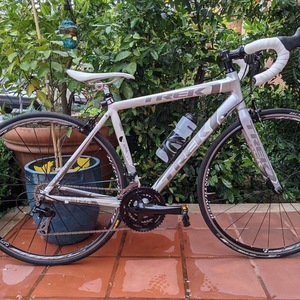 2011 Trek Lexa SLX White