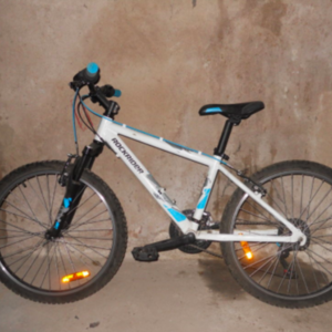 Decathlon Rockrider White and Blue