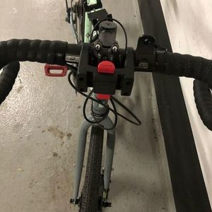 2018 MEC Cote Blue and Silver, gray or bare metal