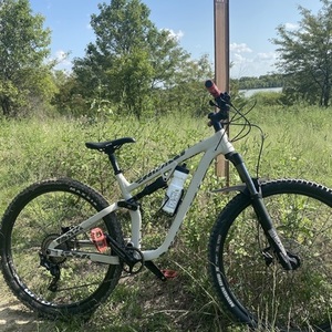 2019 Salsa Horsethief White