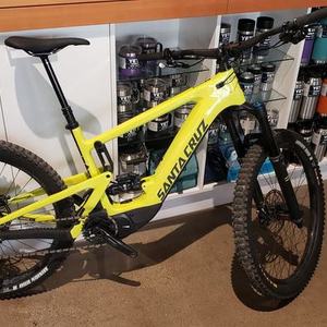 2020 Santa Cruz Heckler Large Yellow or Gold