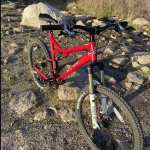 2007 Gary Fisher HiFi Red