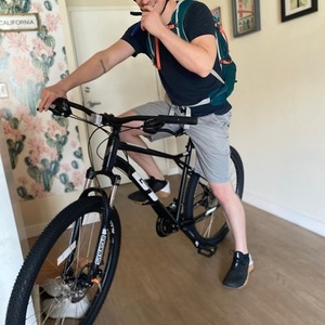 2021 GT Bicycles Aggressor Black
