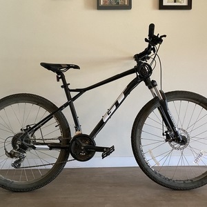 2021 GT Bicycles Aggressor Black