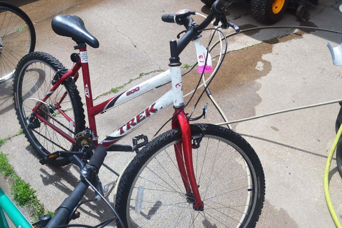 trek 800 sport price