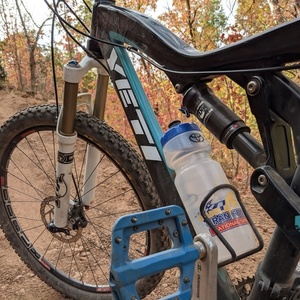 2010 Yeti ASR5 Black
