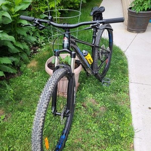 2021 Rocky Mountain Bicycles Fusion 30 Black and Green
