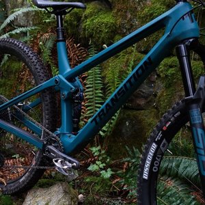 2021 Transition Bikes Spur Teal