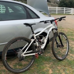 2011 Jamis Dakar SixFifty B2 White