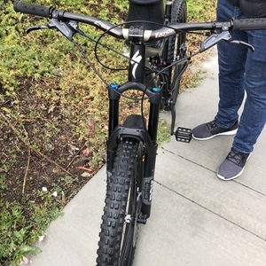 2018 Specialized Camber Black