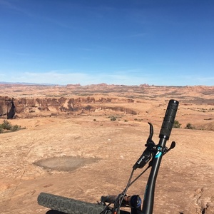 2017 Giant Trance Advance Silver, gray or bare metal