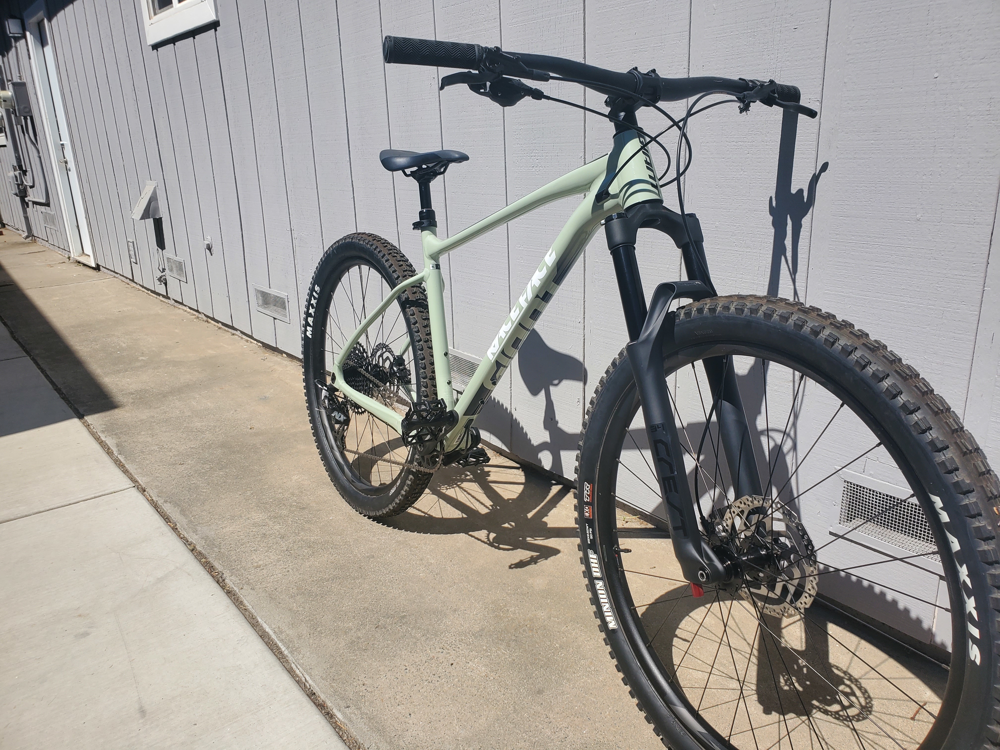 2021 Giant Fathom 1 29ers