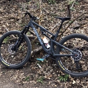 2019 Santa Cruz 5010 R alloy Black