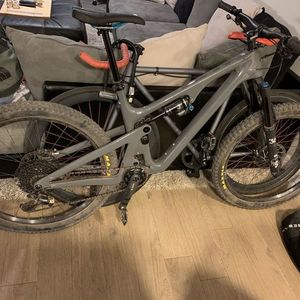 2020 Yeti SB 140 Silver, gray or bare metal