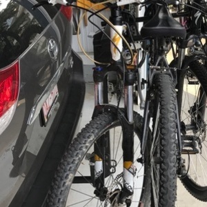 2011 Specialized Camber Comp White, Black, and Yellow or Gold
