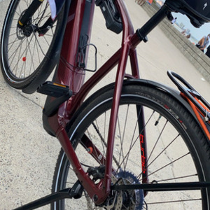 2020 Specialized Vado 4.0 Red and Black