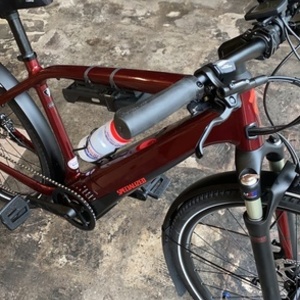 2020 Specialized Vado 4.0 Red and Black