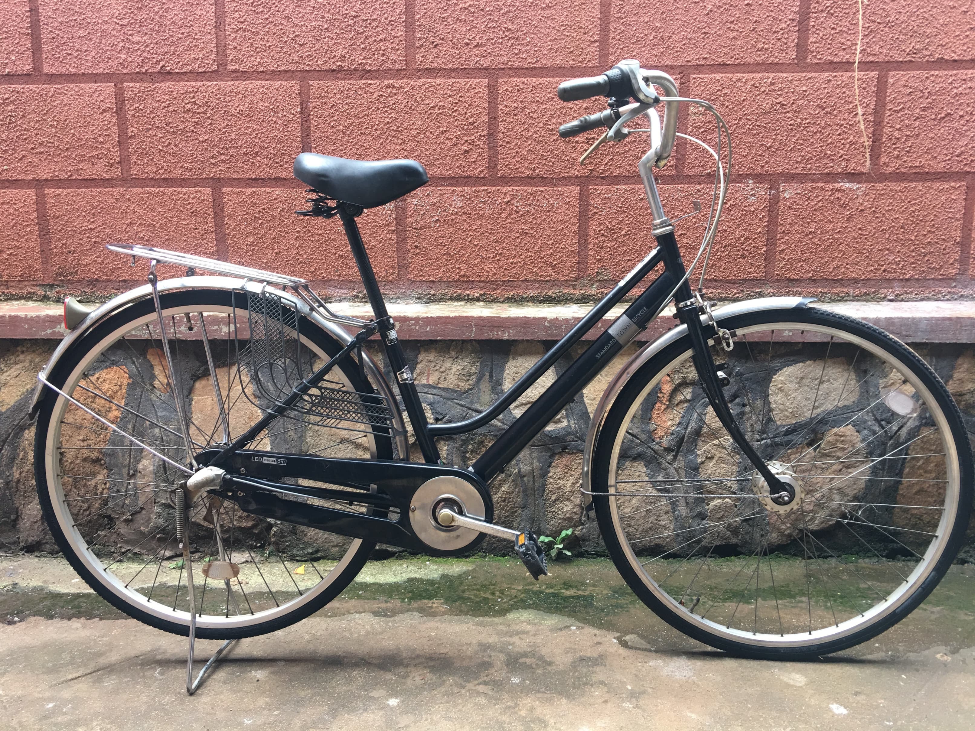 Standard Town Bicycle