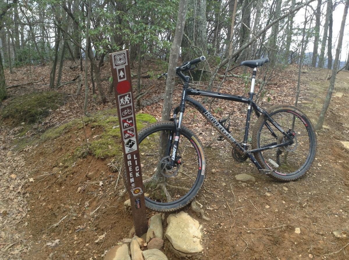 Stolen 2009 Raleigh Mojave 5.0 Mountain Bike