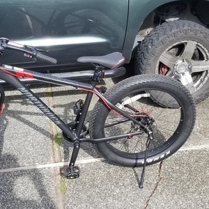 2019 Northrock 1275817 Black
