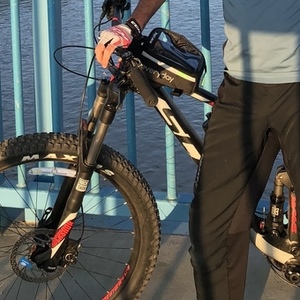 2017 SCOTT Black and Red
