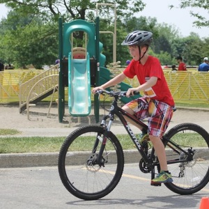 2015 Kona Lanai Black and Red