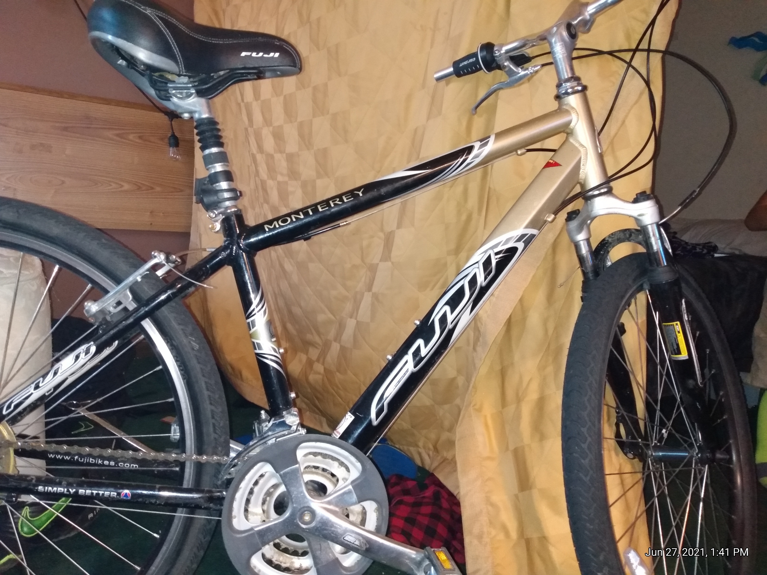 fuji monterey 3.0 women's comfort bike