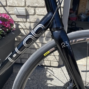 2021 T-Lab R3 Silver, gray or bare metal and Black