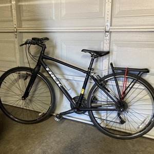 Trek 7.3 FX Black