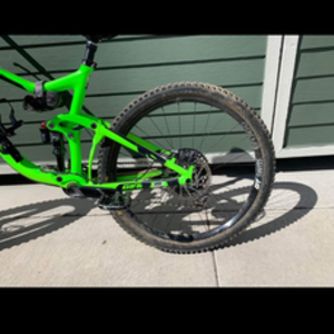 2018 Giant Reign Green