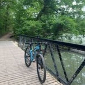 2021 Trek Marlin 5 Teal and Black
