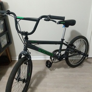 2020 Mongoose Boost Silver, gray or bare metal and Green