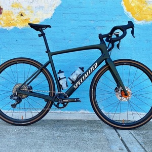 2020 Specialized Diverge Green and Orange