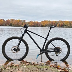 2020 Specialized Fuse Black