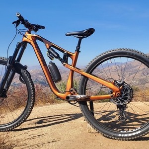 2020 Fezarri La Sal Peak Orange