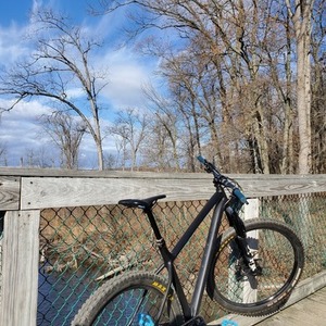 2020 Specialized Fuse Black