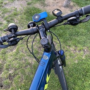 2021 Trek Dual Sport 2 Blue and Green