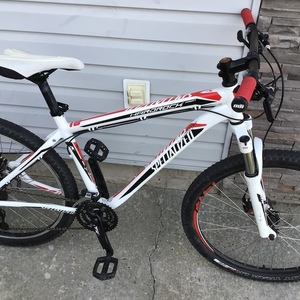 2011 Specialized Hardrock Sport Disc White