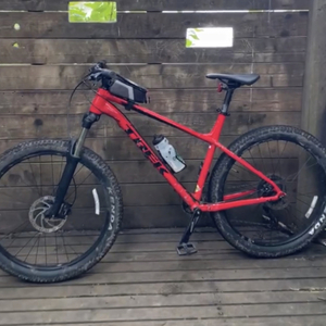 2019 Trek Roscoe 6 Red