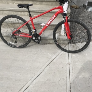 2016 Trek Dual Sport 8.4 Red