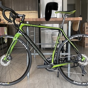 2015 Cannondale Synapse Carbon Disc Black and Green