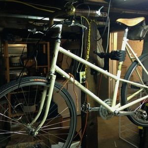 Rivendell Bicycle Works Yves Gomez White