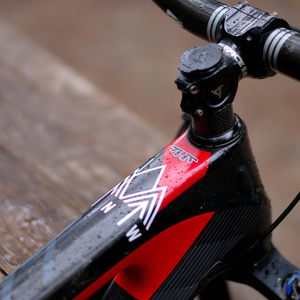 2014 Norco Bikes Sight Carbon LE FS Black, Red, and Orange