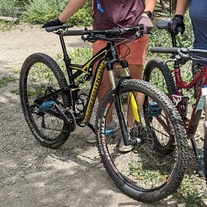 2013 Specialized Camber Comp 29 Black and Yellow or Gold