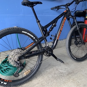 2021 Rocky Mountain Bicycles Brown
