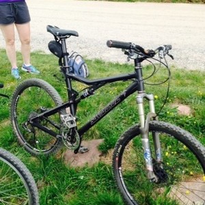 2006 Santa Cruz Black Black