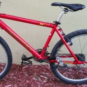 1995 Cannondale M800 Red