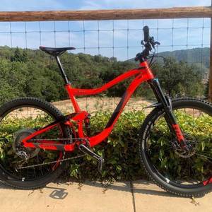 2018 Giant Trance 2 Red